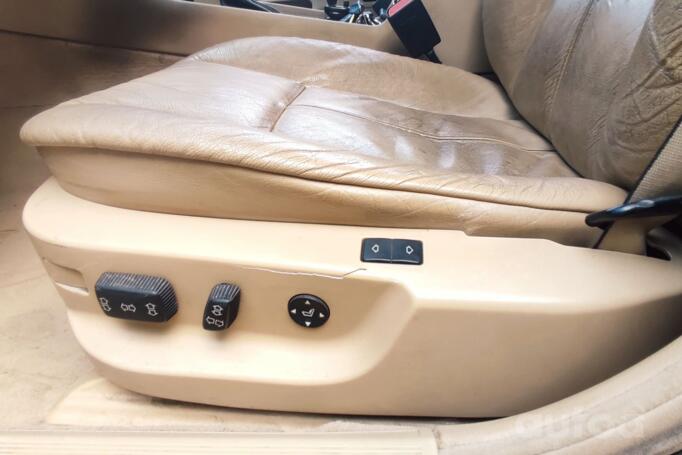 BMW 7 Series E38 Sedan