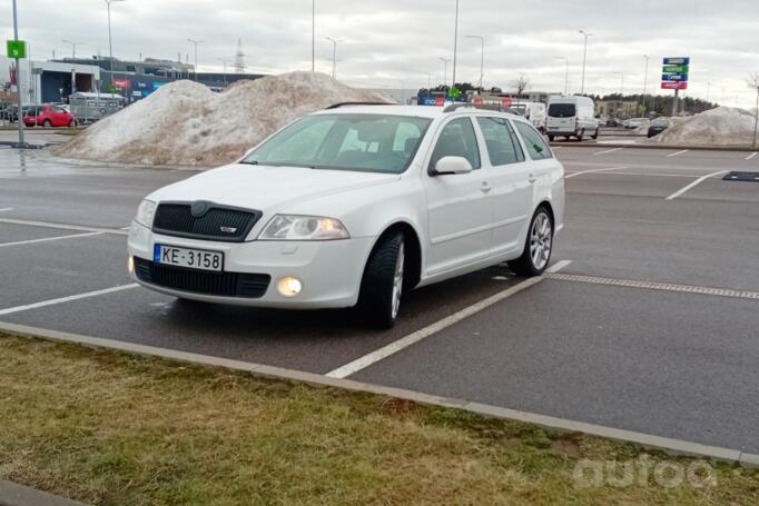 Skoda Octavia 2 generation Combi RS wagon 5-doors