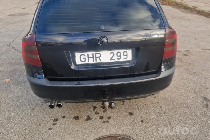 Skoda Octavia 2 generation Combi wagon 5-doors