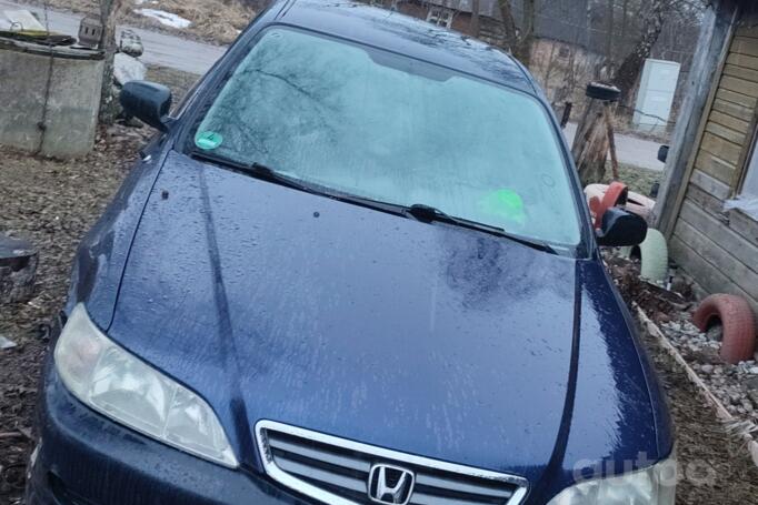 Honda Accord 6 generation Hatchback