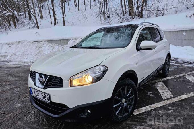 Nissan Qashqai+2 1 generation [restyling]