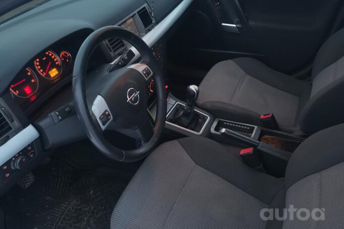 Opel Vectra C [restyling] wagon 5-doors