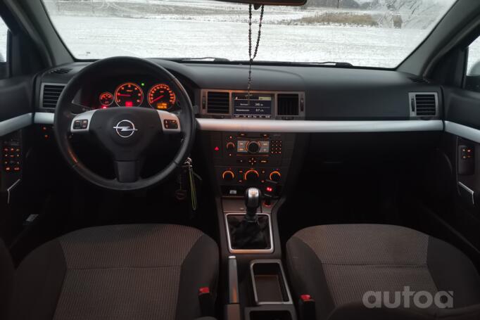 Opel Vectra C [restyling] wagon 5-doors