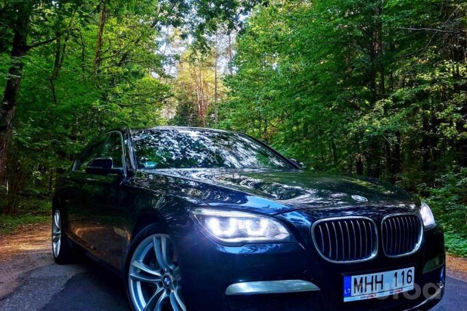 BMW 7 Series F01/F02 [restyling] Sedan