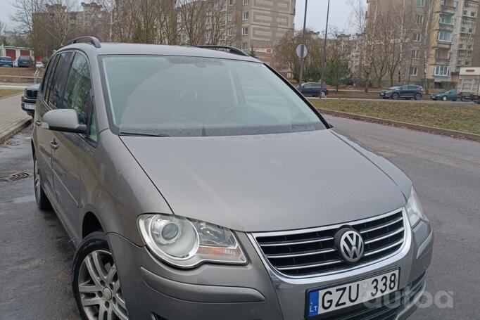 Volkswagen Touran 1 generation [restyling] Minivan 5-doors