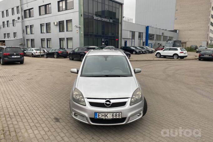 Opel Zafira B Minivan 5-doors