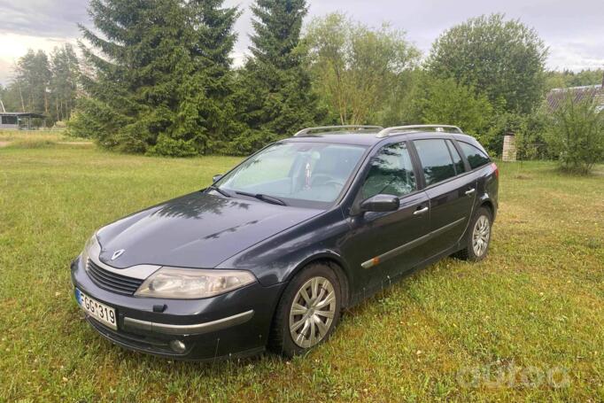 Renault Laguna 2 generation Liftback