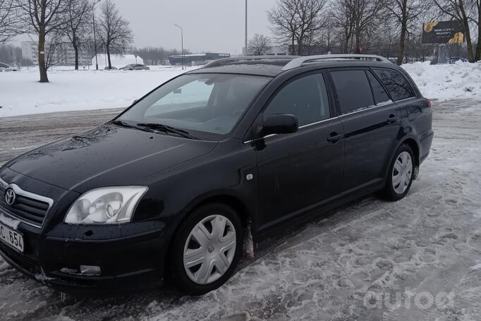 Toyota Avensis 2 generation wagon