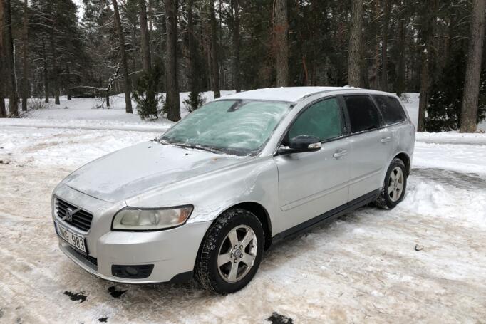 Volvo V50 1 generation [restyling]
