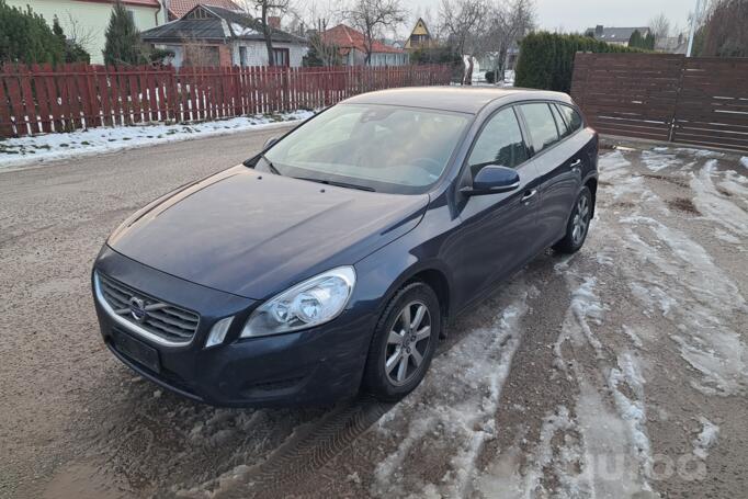 Volvo V60 1 generation wagon