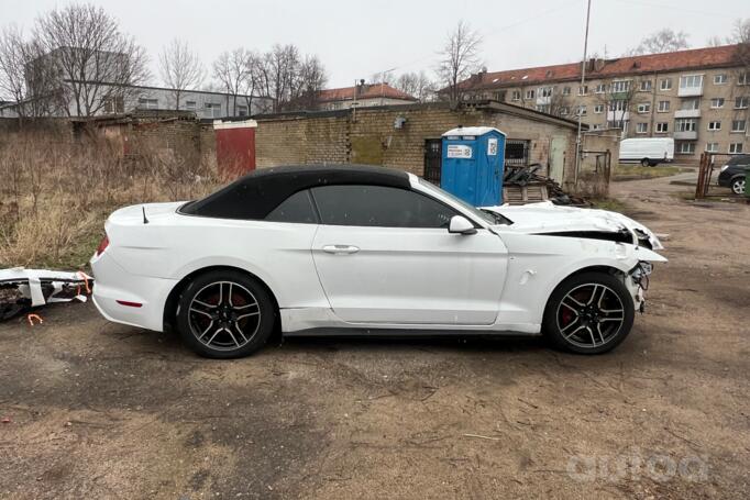 Ford Mustang 6 generation Cabriolet