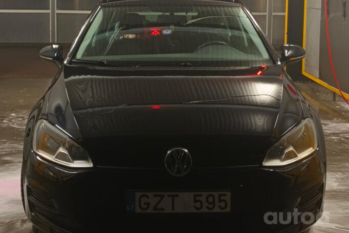 Volkswagen Golf 7 generation Variant wagon 5-doors