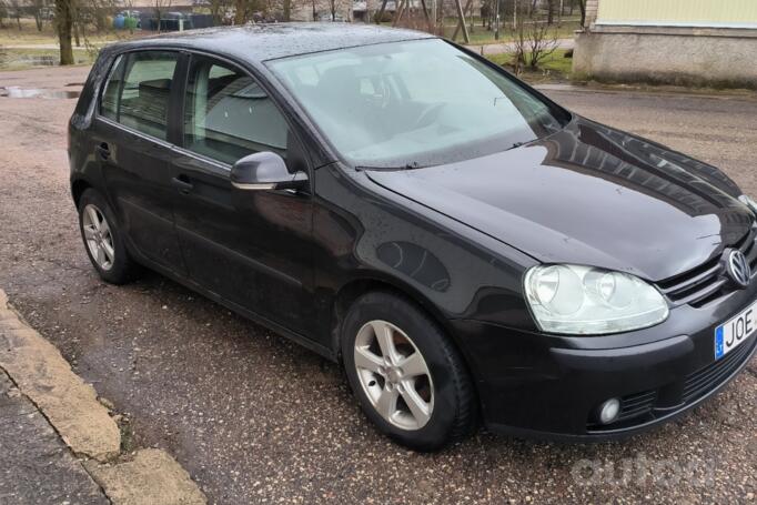 Volkswagen Golf 5 generation Hatchback 5-doors