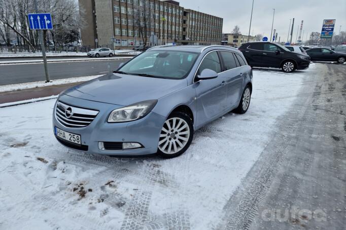 Opel Insignia A Sports Tourer wagon 5-doors