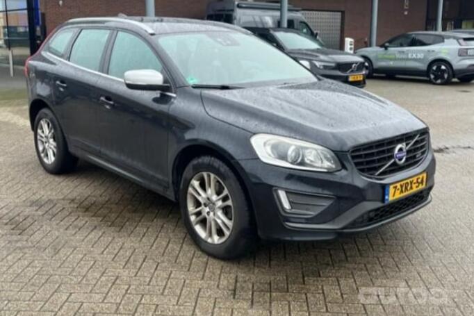 Volvo XC60 1 generation [restyling] Crossover