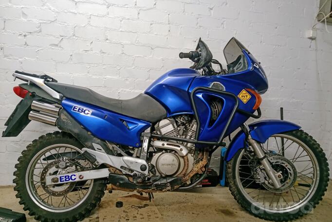 Honda XL