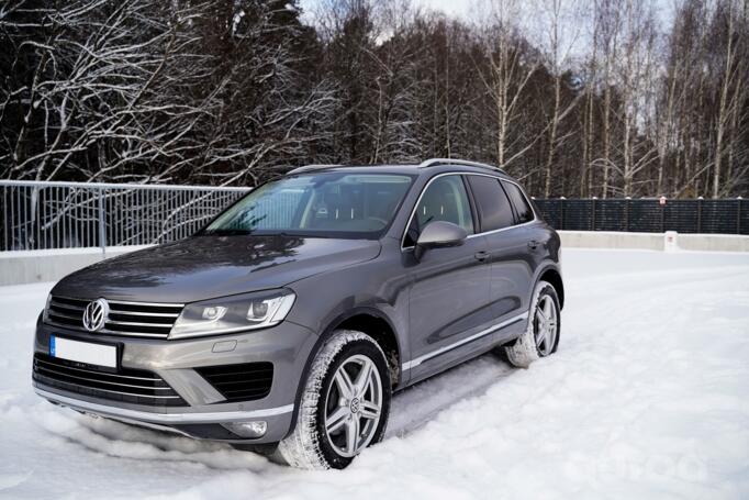 Volkswagen Touareg 2 generation [restyling] Crossover