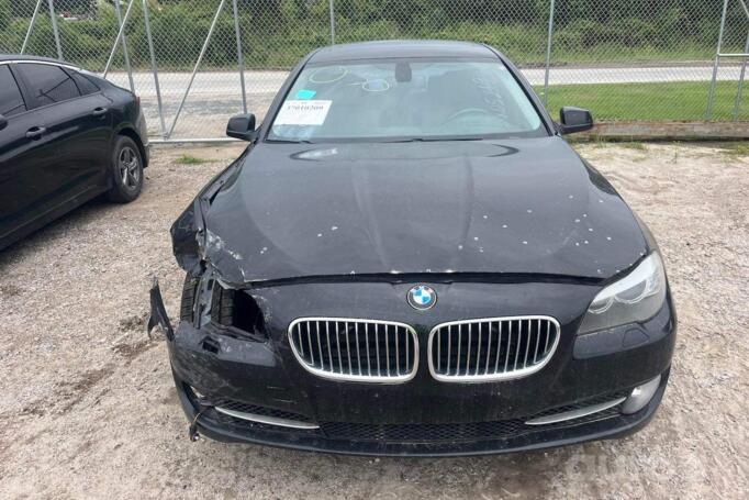BMW 5 Series F07/F10/F11 Sedan