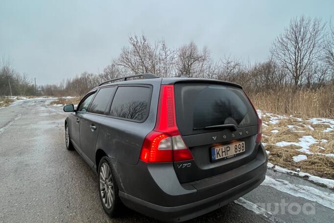 Volvo V70 3 generation wagon