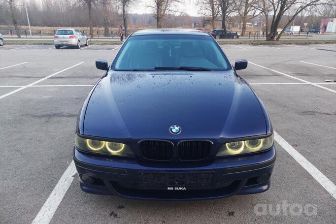 BMW 5 Series E39 Sedan 4-doors