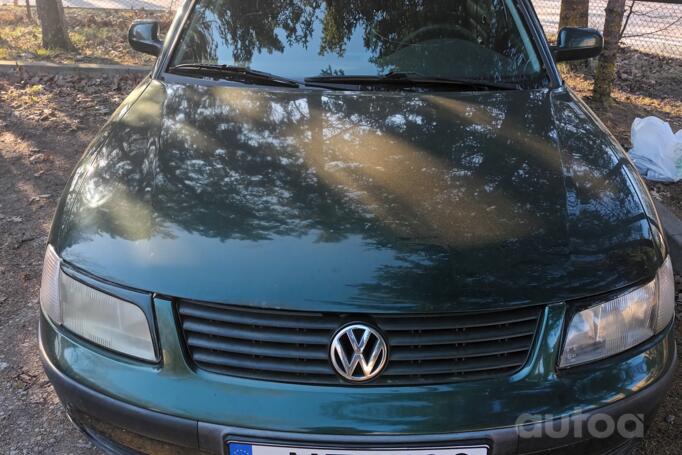 Volkswagen Passat B5 Sedan 4-doors