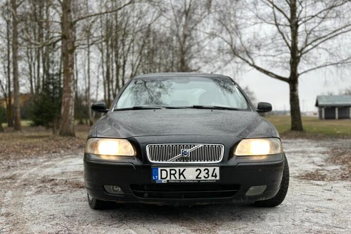 Volvo V70 2 generation [restyling] wagon 5-doors