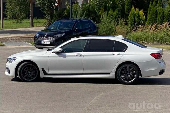 BMW 7 Series G11/G12 Sedan