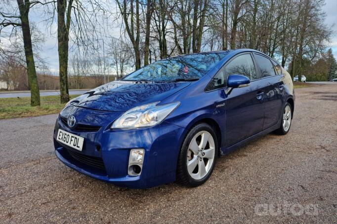 Toyota Prius 3 generation Hatchback 5-doors