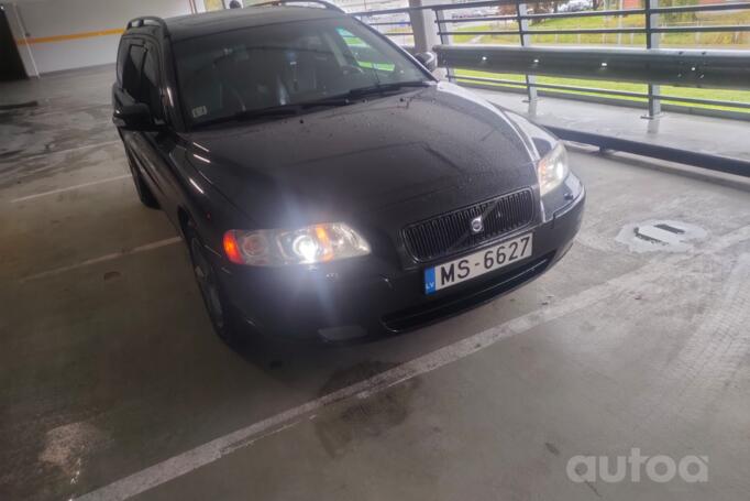 Volvo V70 2 generation [restyling] wagon 5-doors