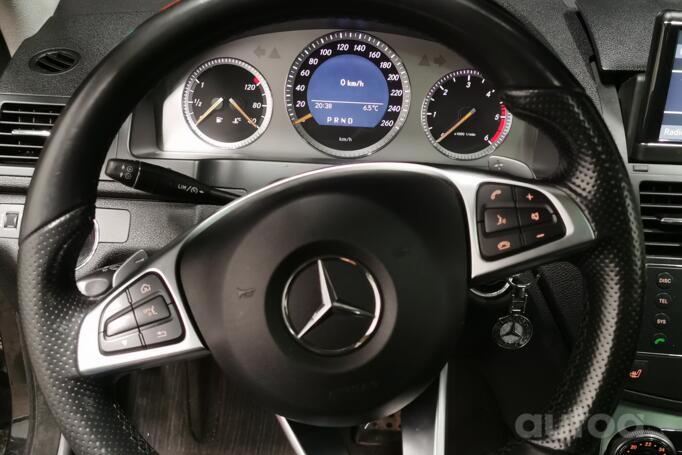 Mercedes-Benz C-Class W204/S204 Sedan 4-doors