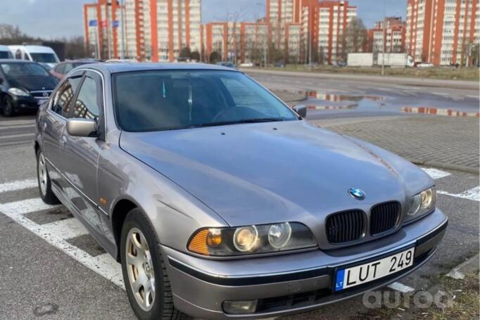 BMW 5 Series E39 Sedan 4-doors