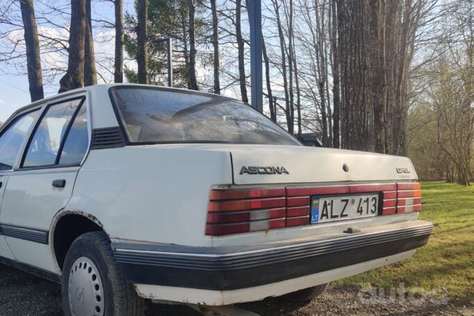 Opel Ascona C Sedan 4-doors