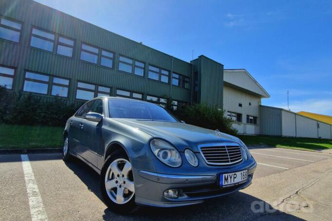 Mercedes-Benz E-Class W211 Sedan