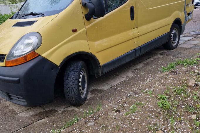 Renault Trafic 2 generation Minivan