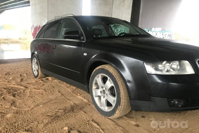 Audi A4 B6 Avant wagon 5-doors