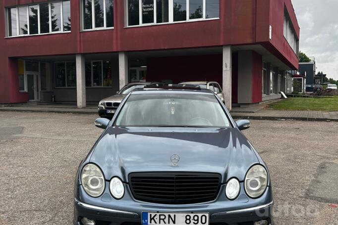 Mercedes-Benz E-Class W211/S211 Sedan 4-doors