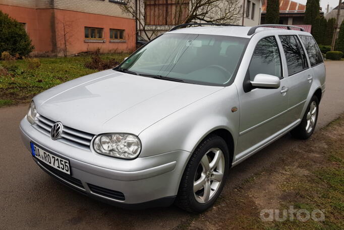 Volkswagen Golf 4 generation wagon