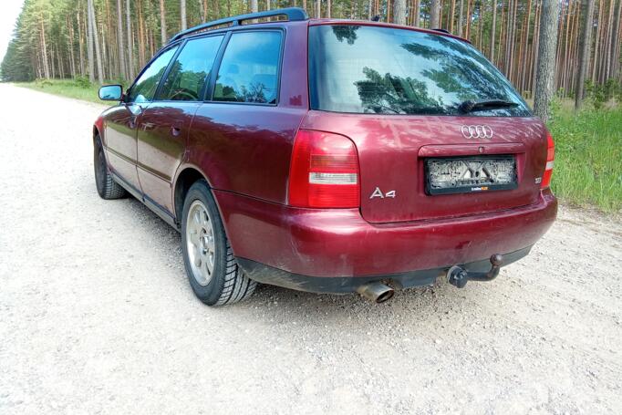 Audi A4 B5 Avant wagon 5-doors