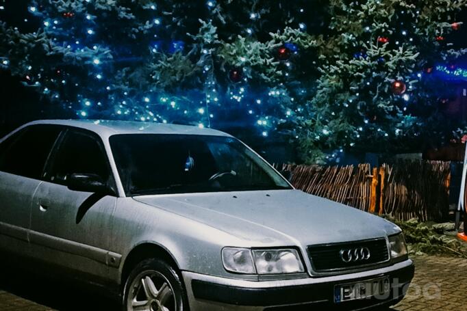 Audi 100 4A/C4 Sedan