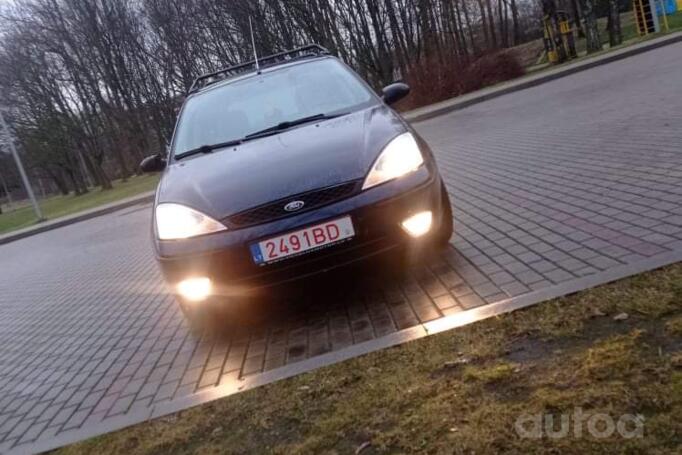 Ford Focus 1 generation Hatchback 5-doors