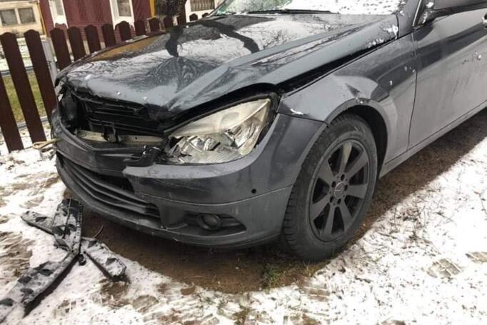 Mercedes-Benz C-Class W204/S204 wagon 5-doors