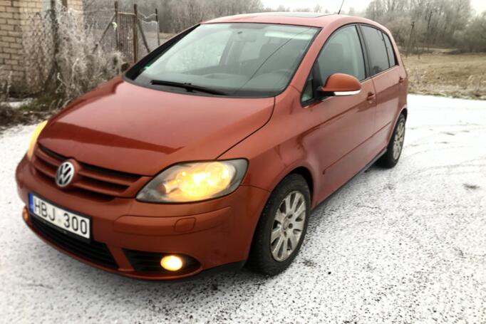 Volkswagen Golf Plus 1 generation