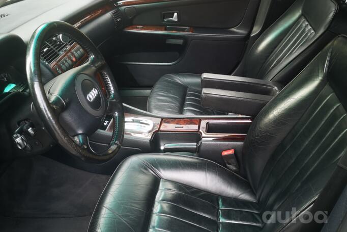 Audi A8 D2/4D Sedan 4-doors