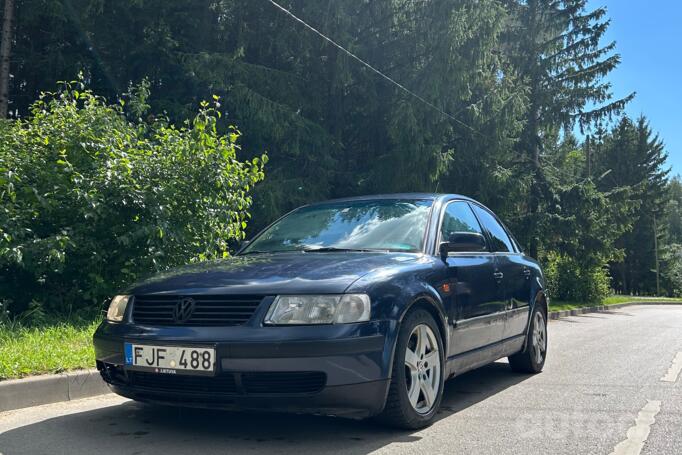 Volkswagen Passat B5 Sedan 4-doors