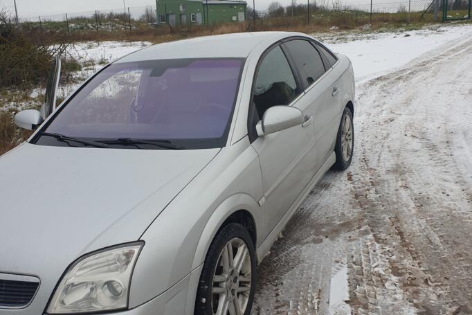 Opel Vectra C GTS hatchback