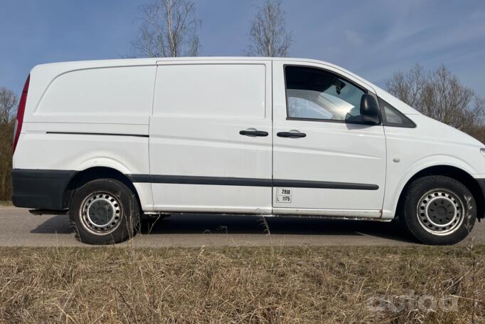 Mercedes-Benz Vito W639 Minivan 4-doors