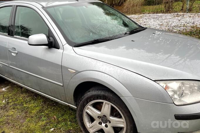 Ford Mondeo 3 generation Sedan
