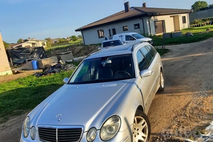 Mercedes-Benz E-Class W211 Sedan