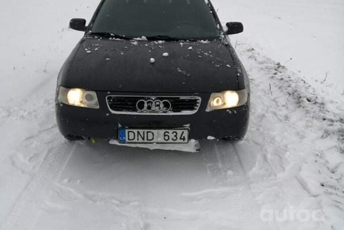 Audi A3 8L [restyling] Hatchback