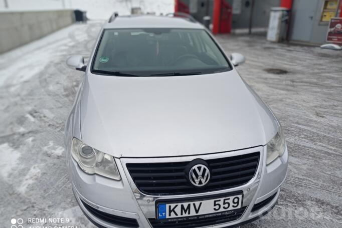 Volkswagen Passat B6 wagon 5-doors